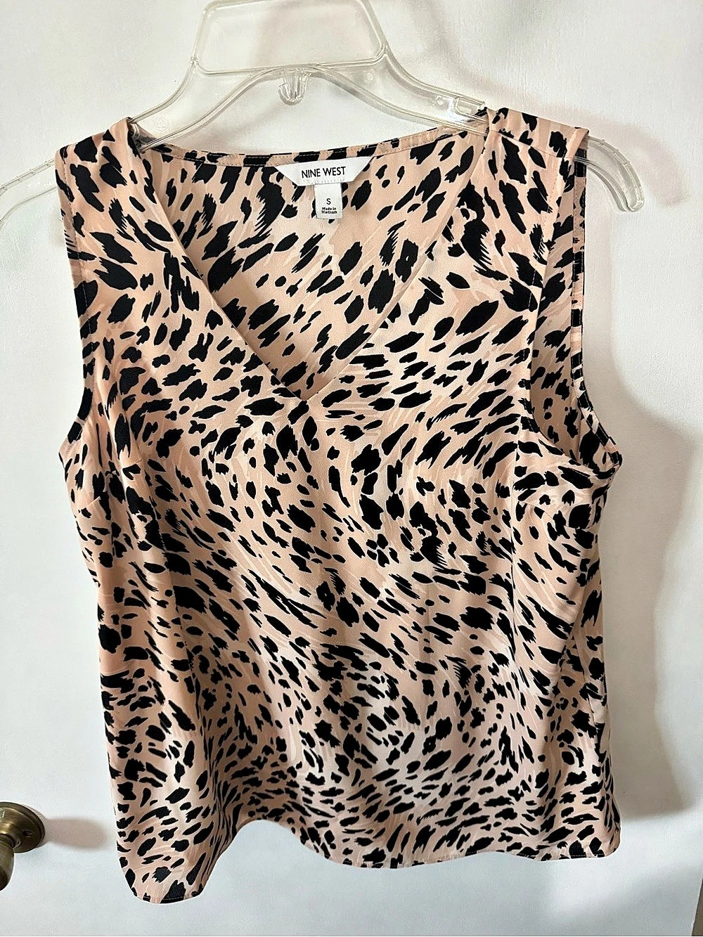Nine West Animal Print Sleeveless Blouse in Pink & Black Size Small